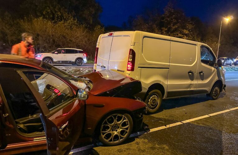 Gewonde bij aanrijding in Enschede